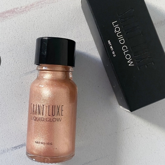 Sephora Other - Saint Luxe Rose Gold Liquid Glow